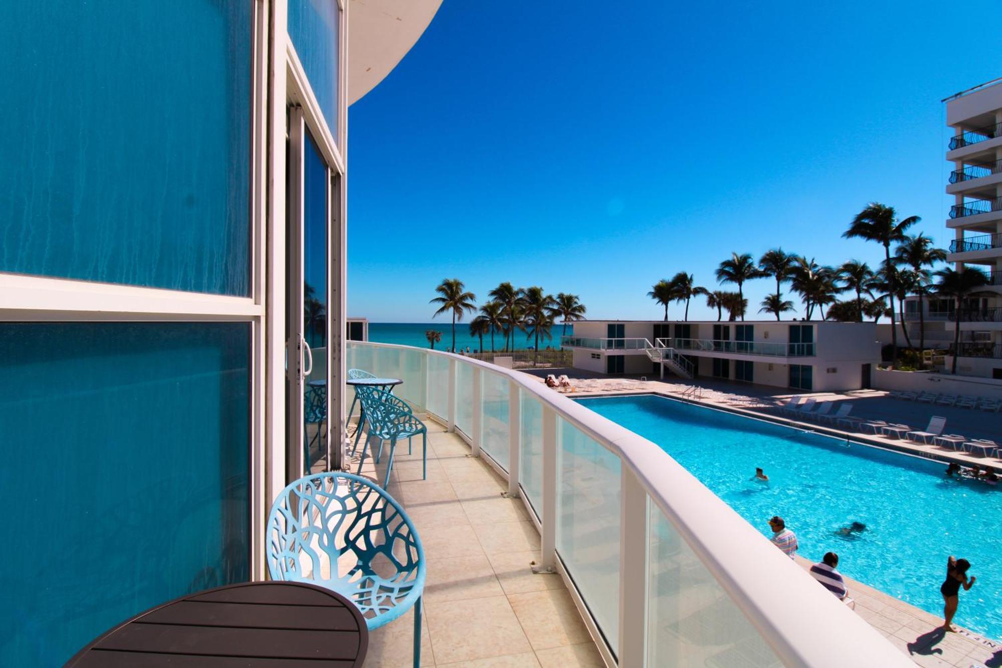 Castle L5 Oceanview Double-Loft With Pool, Beach Access, Tennis, Free Parking! Βίλα Μαϊάμι Μπιτς Εξωτερικό φωτογραφία