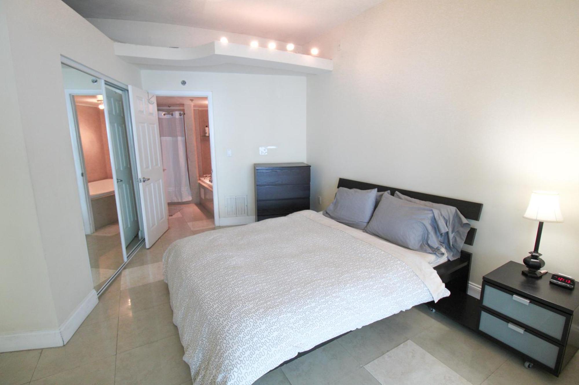 Castle L5 Oceanview Double-Loft With Pool, Beach Access, Tennis, Free Parking! Βίλα Μαϊάμι Μπιτς Εξωτερικό φωτογραφία